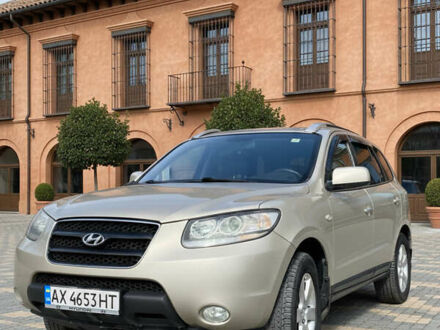 Хендай Санта Фе 2006 в Львове на Automoto.ua Бежевый Хендай Санта Фе, объемом двигателя 2.7 л и пробегом 215 тыс. км за 9000 $, фото 1 на Automoto.ua