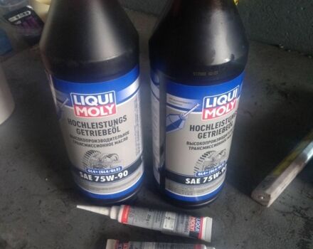 Черный Хендай Санта Фе, объемом двигателя 2.2 л и пробегом 270 тыс. км за 7000 $, фото 7 на Automoto.ua