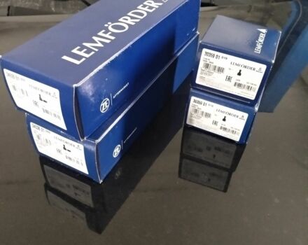 Черный Хендай Санта Фе, объемом двигателя 2.2 л и пробегом 270 тыс. км за 7700 $, фото 15 на Automoto.ua