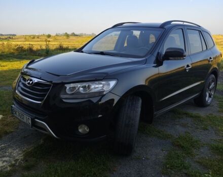 Черный Хендай Санта Фе, объемом двигателя 2.2 л и пробегом 171 тыс. км за 14800 $, фото 1 на Automoto.ua