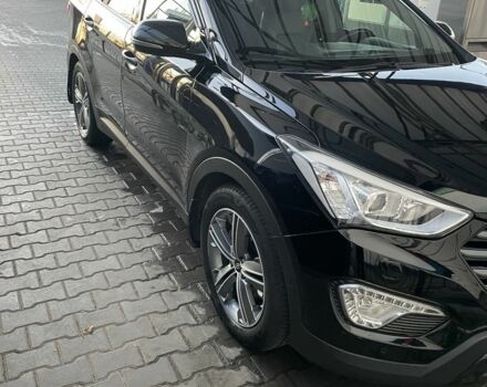 Черный Хендай Санта Фе, объемом двигателя 2.2 л и пробегом 200 тыс. км за 19000 $, фото 18 на Automoto.ua