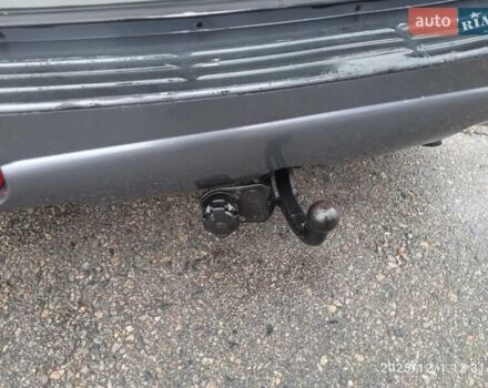 Черный Хендай Санта Фе, объемом двигателя 1.99 л и пробегом 359 тыс. км за 4500 $, фото 13 на Automoto.ua