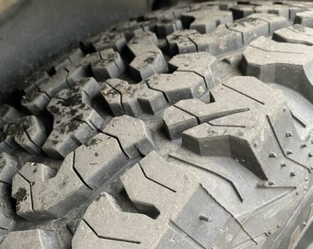 Чорний Хендай Санта Фе, об'ємом двигуна 2 л та пробігом 288 тис. км за 5400 $, фото 7 на Automoto.ua