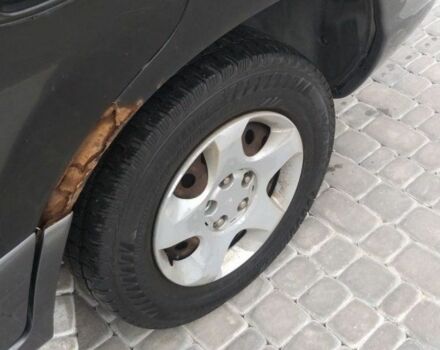 Хендай Санта Фе 2002 в Кривом Роге на Automoto.ua Черный Хендай Санта Фе, объемом двигателя 2.4 л и пробегом 230 тыс. км за 3700 $, фото 5 на Automoto.ua