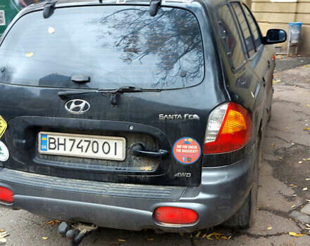 Черный Хендай Санта Фе, объемом двигателя 2 л и пробегом 265 тыс. км за 5500 $, фото 4 на Automoto.ua