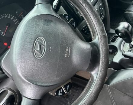 Чорний Хендай Санта Фе, об'ємом двигуна 2 л та пробігом 350 тис. км за 6999 $, фото 8 на Automoto.ua