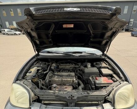 Хендай Санта Фе 2003 в Чернигове на Automoto.ua Черный Хендай Санта Фе, объемом двигателя 2.7 л и пробегом 300 тыс. км за 2500 $, фото 6 на Automoto.ua