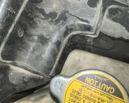 Чорний Хендай Санта Фе, об'ємом двигуна 2 л та пробігом 383 тис. км за 3300 $, фото 16 на Automoto.ua