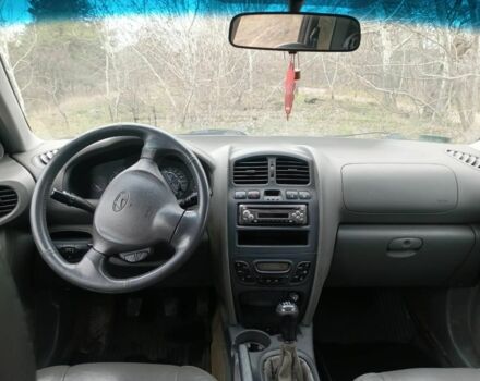 Чорний Хендай Санта Фе, об'ємом двигуна 2 л та пробігом 258 тис. км за 3000 $, фото 9 на Automoto.ua