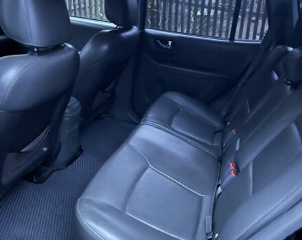 Чорний Хендай Санта Фе, об'ємом двигуна 2.35 л та пробігом 189 тис. км за 6499 $, фото 9 на Automoto.ua