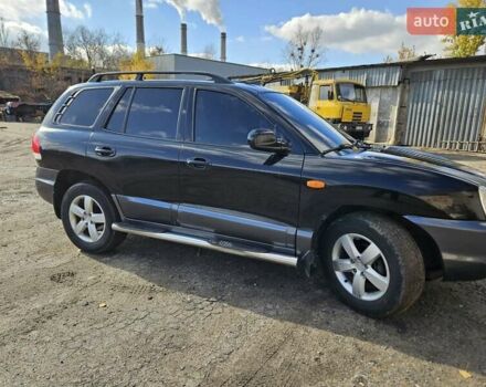 Черный Хендай Санта Фе, объемом двигателя 2 л и пробегом 225 тыс. км за 5850 $, фото 11 на Automoto.ua