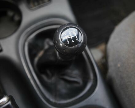 Черный Хендай Санта Фе, объемом двигателя 2 л и пробегом 222 тыс. км за 5500 $, фото 14 на Automoto.ua