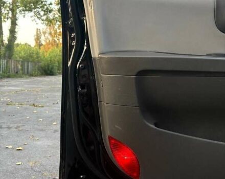 Черный Хендай Санта Фе, объемом двигателя 2.4 л и пробегом 175 тыс. км за 6800 $, фото 32 на Automoto.ua