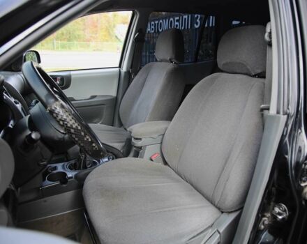 Черный Хендай Санта Фе, объемом двигателя 2 л и пробегом 222 тыс. км за 5500 $, фото 6 на Automoto.ua