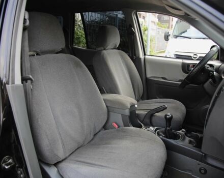 Черный Хендай Санта Фе, объемом двигателя 2 л и пробегом 222 тыс. км за 5500 $, фото 9 на Automoto.ua