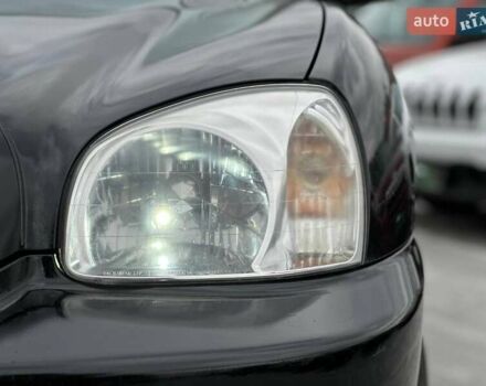 Чорний Хендай Санта Фе, об'ємом двигуна 2.7 л та пробігом 231 тис. км за 6490 $, фото 3 на Automoto.ua