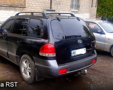 Черный Хендай Санта Фе, объемом двигателя 2.4 л и пробегом 330 тыс. км за 6300 $, фото 1 на Automoto.ua