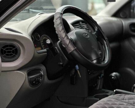 Чорний Хендай Санта Фе, об'ємом двигуна 2.7 л та пробігом 231 тис. км за 6490 $, фото 12 на Automoto.ua