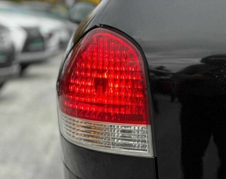 Чорний Хендай Санта Фе, об'ємом двигуна 2.7 л та пробігом 231 тис. км за 6490 $, фото 8 на Automoto.ua