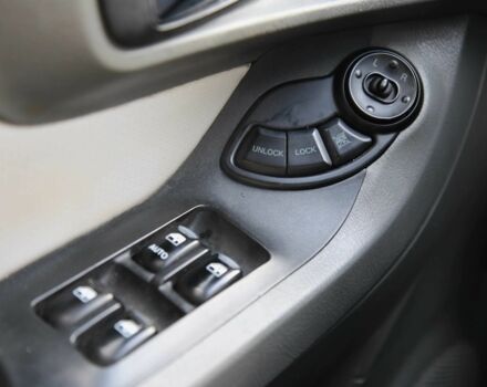 Черный Хендай Санта Фе, объемом двигателя 2 л и пробегом 222 тыс. км за 5500 $, фото 21 на Automoto.ua