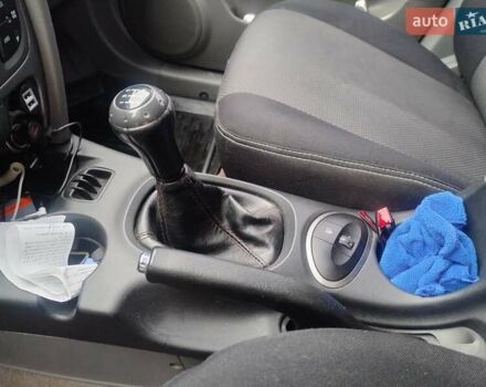 Чорний Хендай Санта Фе, об'ємом двигуна 2 л та пробігом 203 тис. км за 7100 $, фото 23 на Automoto.ua