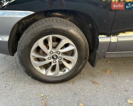 Черный Хендай Санта Фе, объемом двигателя 2.4 л и пробегом 175 тыс. км за 6800 $, фото 23 на Automoto.ua