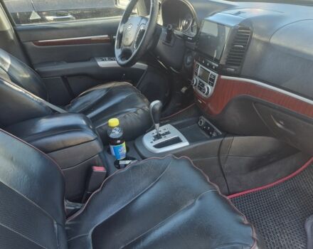 Чорний Хендай Санта Фе, об'ємом двигуна 2.2 л та пробігом 238 тис. км за 6500 $, фото 6 на Automoto.ua