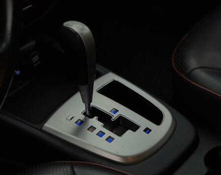 Черный Хендай Санта Фе, объемом двигателя 2.2 л и пробегом 218 тыс. км за 10350 $, фото 9 на Automoto.ua