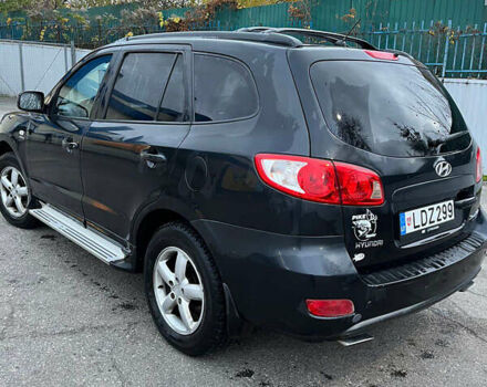 Черный Хендай Санта Фе, объемом двигателя 2.2 л и пробегом 307 тыс. км за 5770 $, фото 5 на Automoto.ua