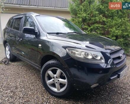 Черный Хендай Санта Фе, объемом двигателя 2.19 л и пробегом 285 тыс. км за 7499 $, фото 7 на Automoto.ua