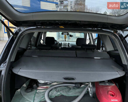 Черный Хендай Санта Фе, объемом двигателя 2.2 л и пробегом 307 тыс. км за 5770 $, фото 9 на Automoto.ua