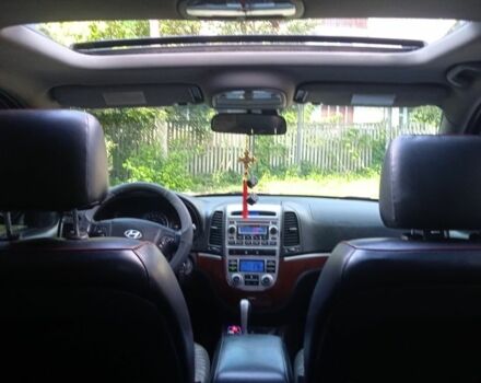 Черный Хендай Санта Фе, объемом двигателя 2.2 л и пробегом 273 тыс. км за 8999 $, фото 4 на Automoto.ua