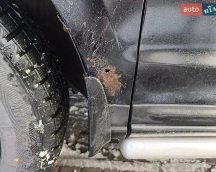 Черный Хендай Санта Фе, объемом двигателя 2.19 л и пробегом 250 тыс. км за 8600 $, фото 6 на Automoto.ua