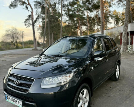 Черный Хендай Санта Фе, объемом двигателя 2.19 л и пробегом 235 тыс. км за 9999 $, фото 10 на Automoto.ua