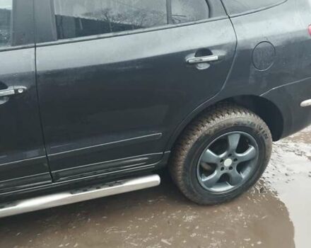 Черный Хендай Санта Фе, объемом двигателя 2.2 л и пробегом 244 тыс. км за 10500 $, фото 4 на Automoto.ua