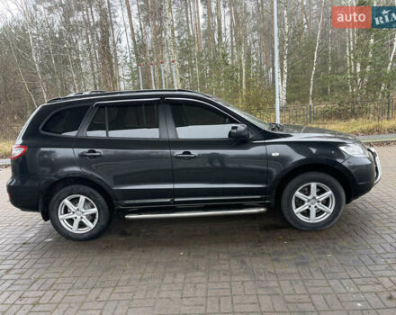 Чорний Хендай Санта Фе, об'ємом двигуна 2.19 л та пробігом 252 тис. км за 8400 $, фото 11 на Automoto.ua