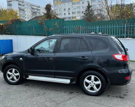 Черный Хендай Санта Фе, объемом двигателя 2.2 л и пробегом 307 тыс. км за 5770 $, фото 6 на Automoto.ua