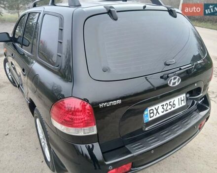 Черный Хендай Санта Фе, объемом двигателя 2.66 л и пробегом 195 тыс. км за 5699 $, фото 12 на Automoto.ua