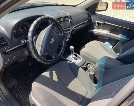 Хендай Санта Фе 2006 в Николаеве на Automoto.ua Черный Хендай Санта Фе, объемом двигателя 2.66 л и пробегом 227 тыс. км за 9200 $, фото 18 на Automoto.ua