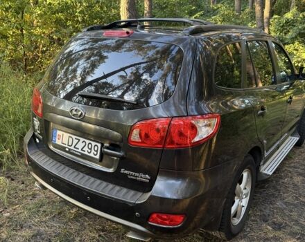 Черный Хендай Санта Фе, объемом двигателя 2.2 л и пробегом 306 тыс. км за 5826 $, фото 7 на Automoto.ua