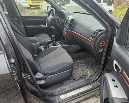 Чорний Хендай Санта Фе, об'ємом двигуна 2.2 л та пробігом 320 тис. км за 4400 $, фото 8 на Automoto.ua