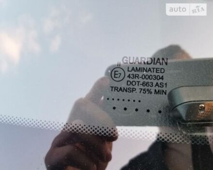 Черный Хендай Санта Фе, объемом двигателя 2.2 л и пробегом 245 тыс. км за 9500 $, фото 5 на Automoto.ua