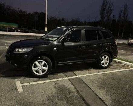 Черный Хендай Санта Фе, объемом двигателя 2.19 л и пробегом 214 тыс. км за 9700 $, фото 18 на Automoto.ua
