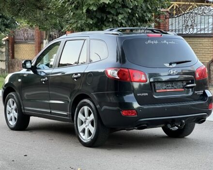 Черный Хендай Санта Фе, объемом двигателя 2.2 л и пробегом 269 тыс. км за 5769 $, фото 5 на Automoto.ua