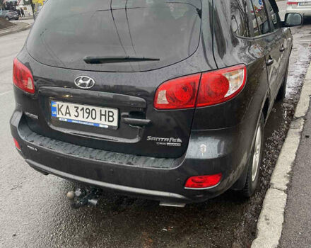 Черный Хендай Санта Фе, объемом двигателя 2.19 л и пробегом 214 тыс. км за 9700 $, фото 12 на Automoto.ua