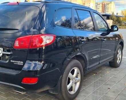 Черный Хендай Санта Фе, объемом двигателя 2.2 л и пробегом 195 тыс. км за 9500 $, фото 1 на Automoto.ua