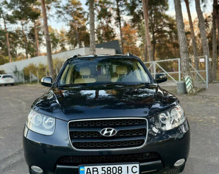 Черный Хендай Санта Фе, объемом двигателя 2.19 л и пробегом 235 тыс. км за 9999 $, фото 8 на Automoto.ua