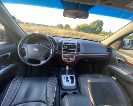 Черный Хендай Санта Фе, объемом двигателя 2.2 л и пробегом 245 тыс. км за 9500 $, фото 2 на Automoto.ua