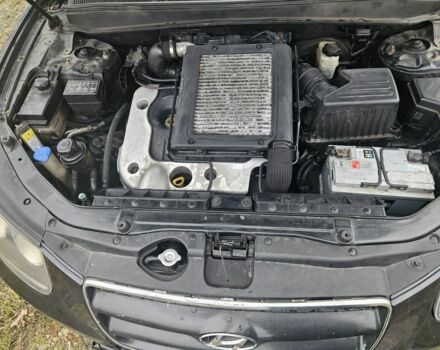 Чорний Хендай Санта Фе, об'ємом двигуна 2.2 л та пробігом 320 тис. км за 4400 $, фото 13 на Automoto.ua