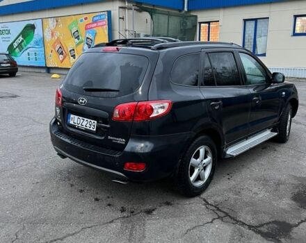Черный Хендай Санта Фе, объемом двигателя 2.2 л и пробегом 307 тыс. км за 5900 $, фото 3 на Automoto.ua